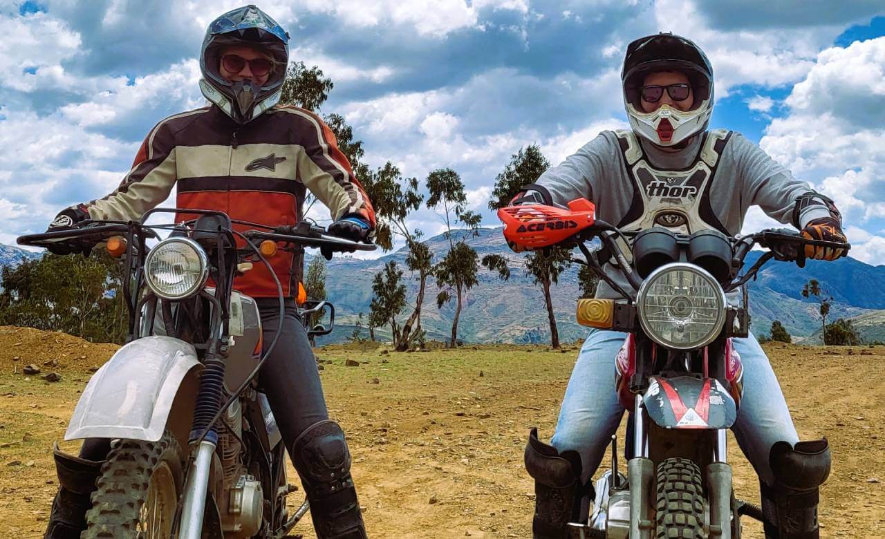 Motorcycle lessons in the Mountains of Sucre 6